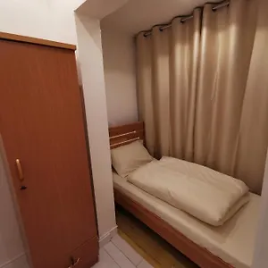  Hostel Cloud9 Premium United Arab Emirates