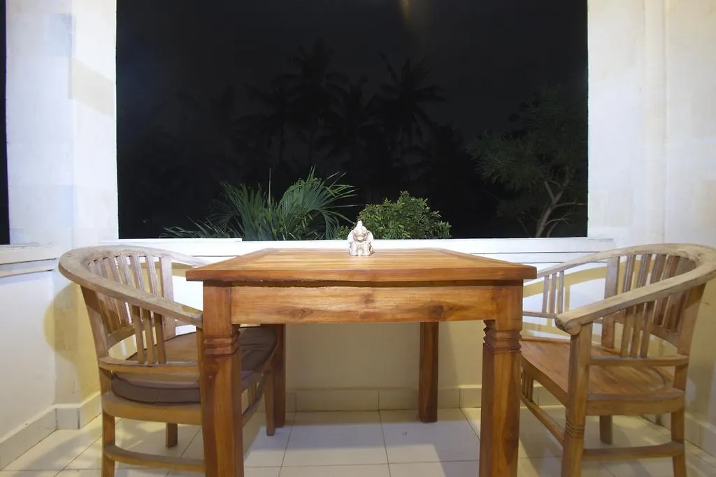Uma Loris Ubud 3*,