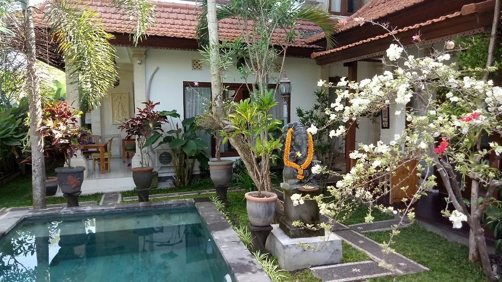 Uma Loris Ubud 3*,