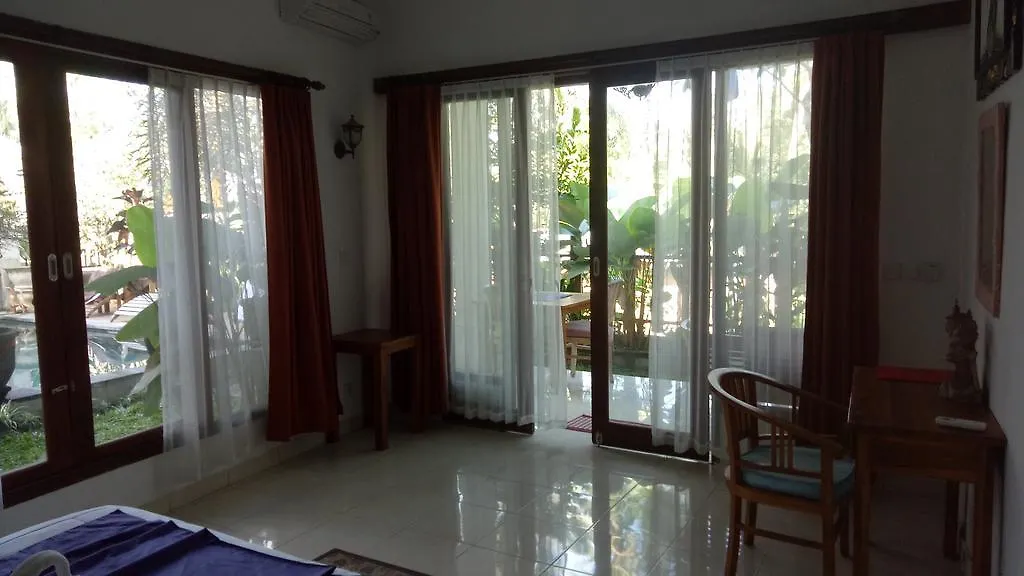 Uma Loris Ubud 3*,